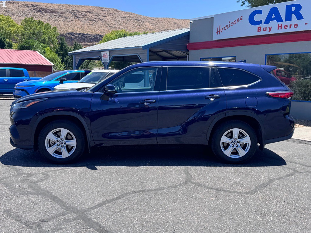 2021 Toyota Highlander Image 8