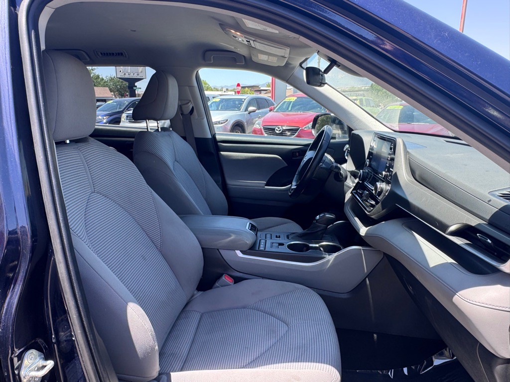 2021 Toyota Highlander Image 10