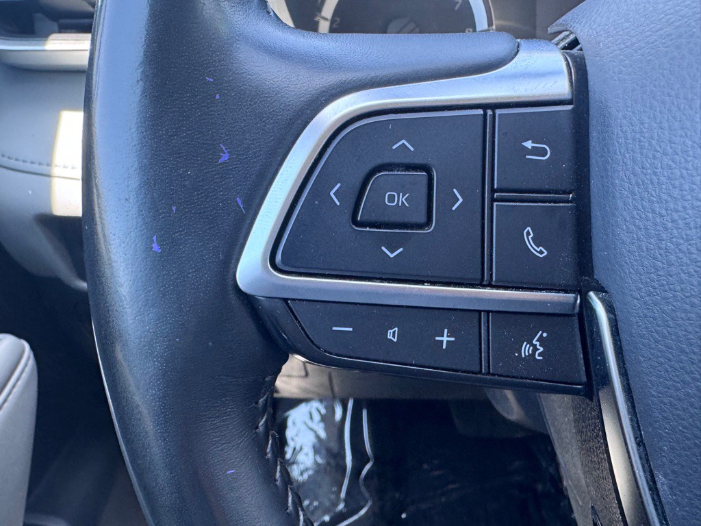 2021 Toyota Highlander Image 19