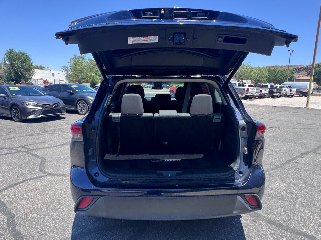 2021 Toyota Highlander Image 27
