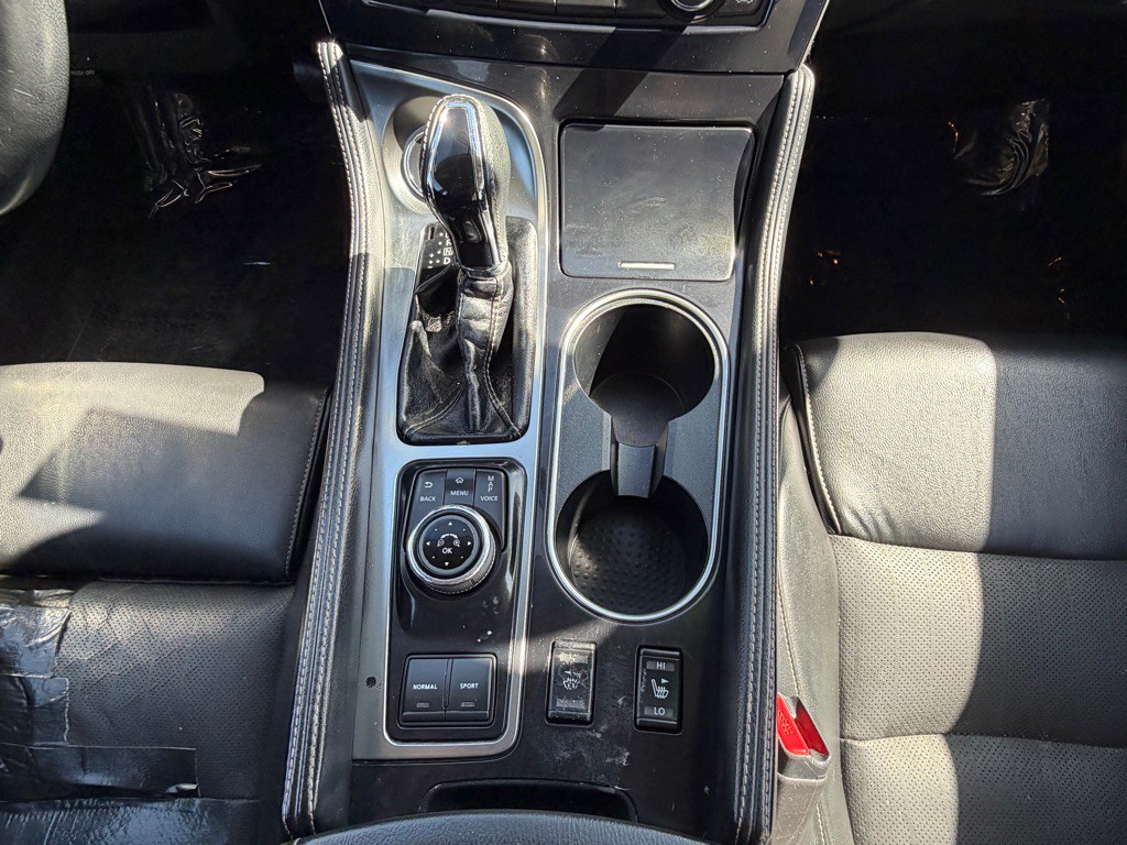 2018 Nissan Maxima Image 16