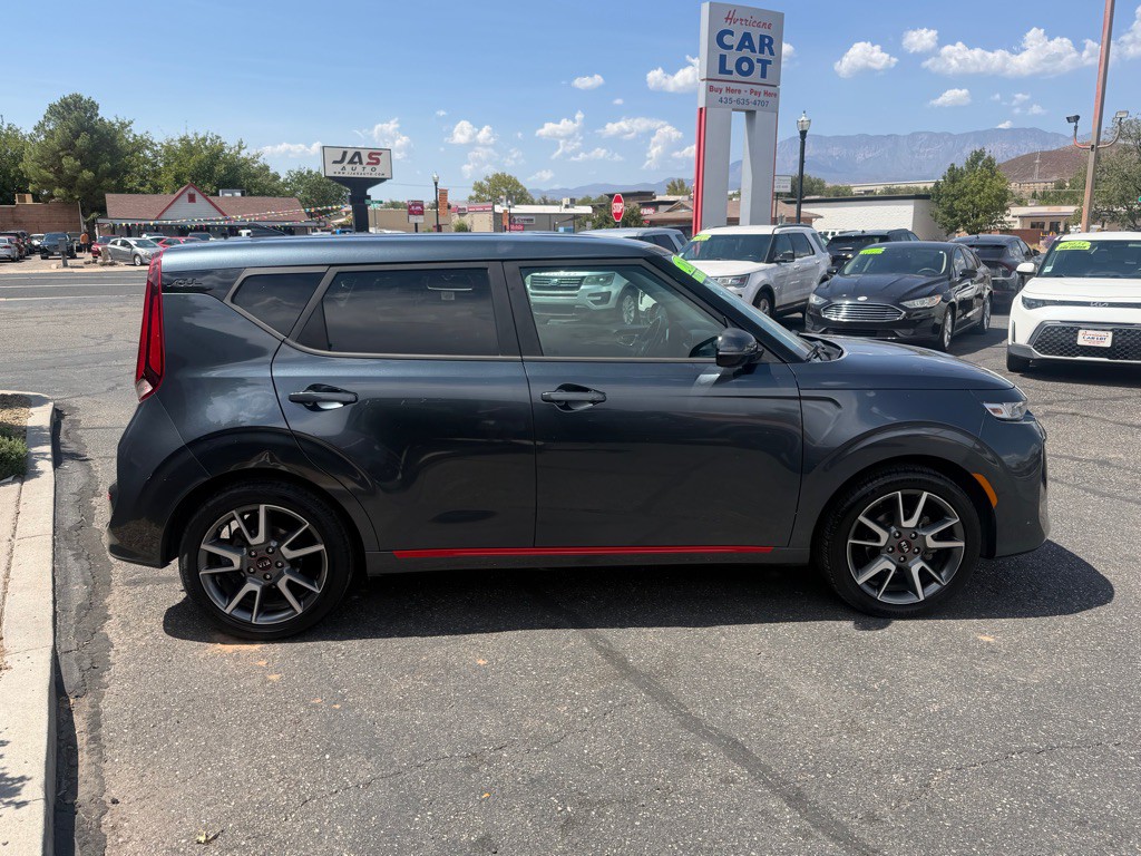 2020 Kia Soul Image 4