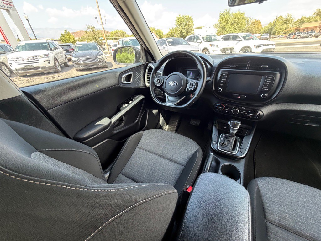 2020 Kia Soul Image 13
