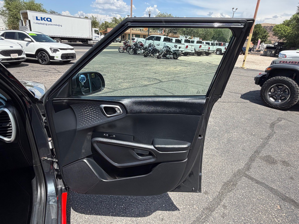 2020 Kia Soul Image 22