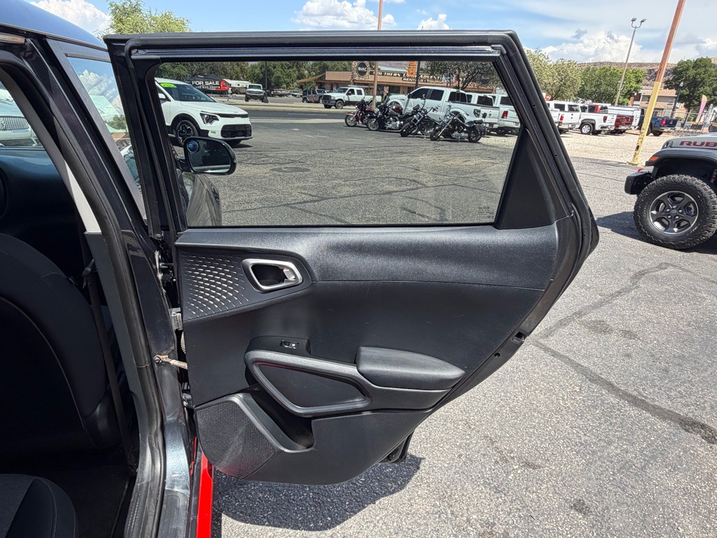 2020 Kia Soul Image 24