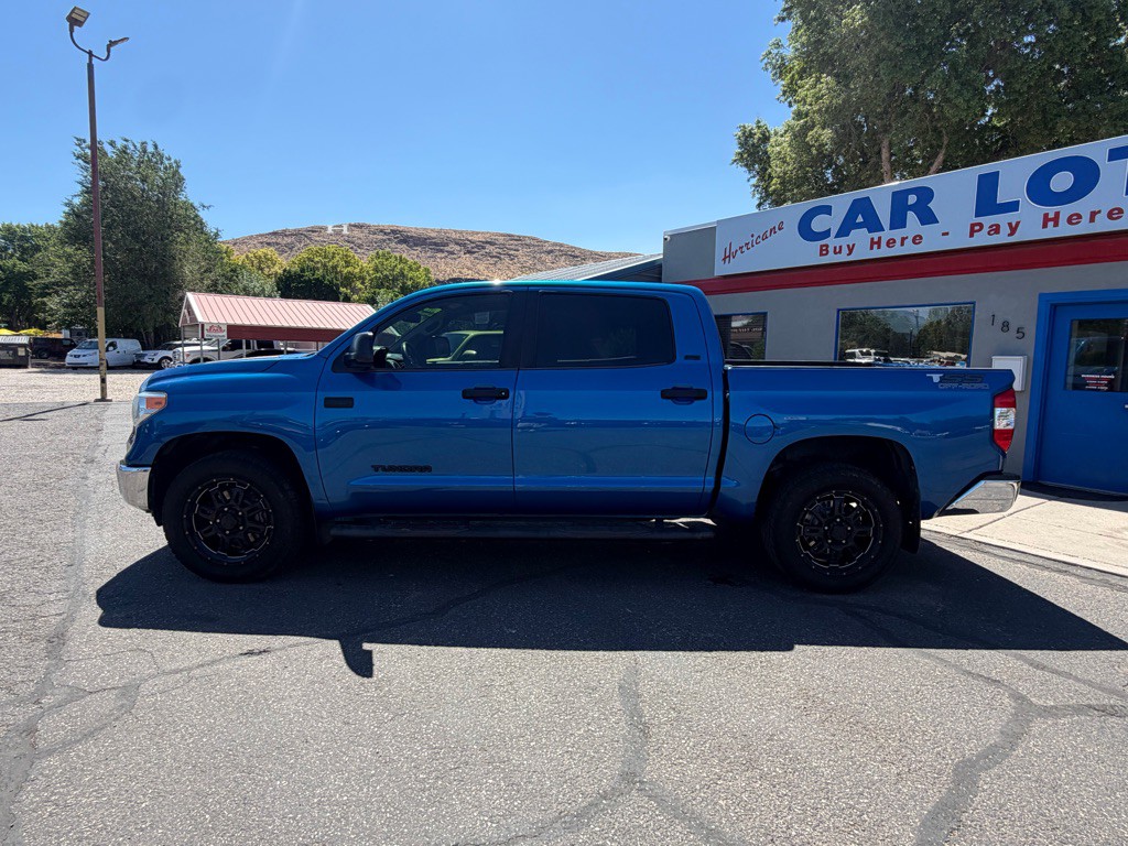 2017 Toyota Tundra Image 8