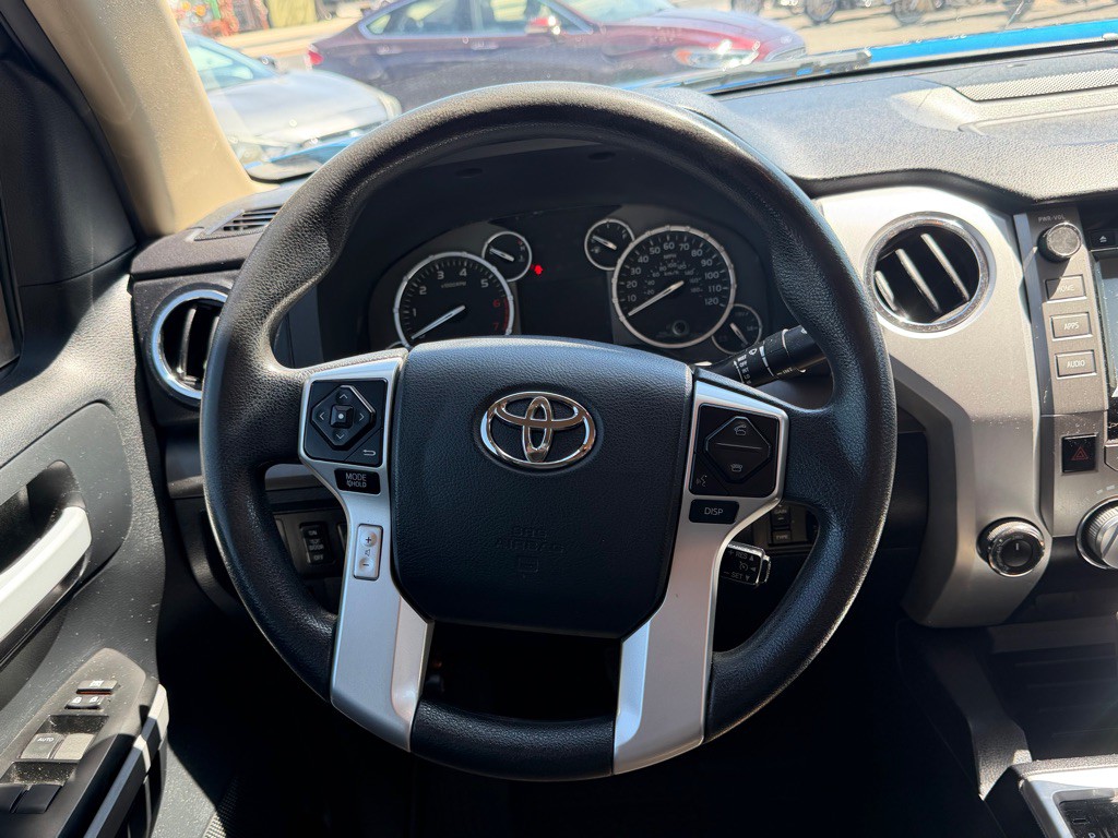 2017 Toyota Tundra Image 18