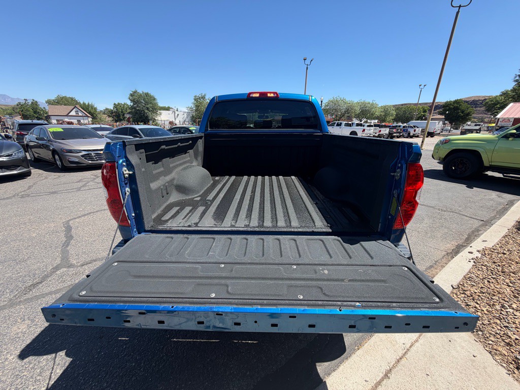 2017 Toyota Tundra Image 20