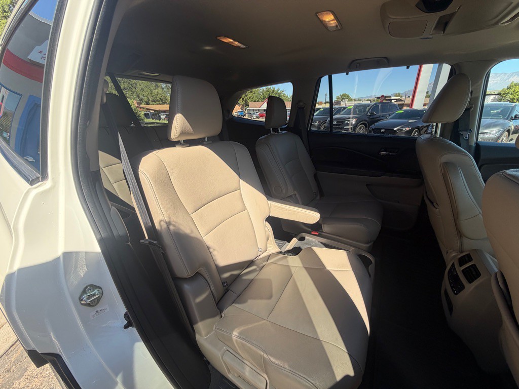 2019 Honda Pilot Image 12