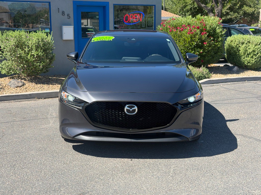2023 Mazda Mazda3 Image 2