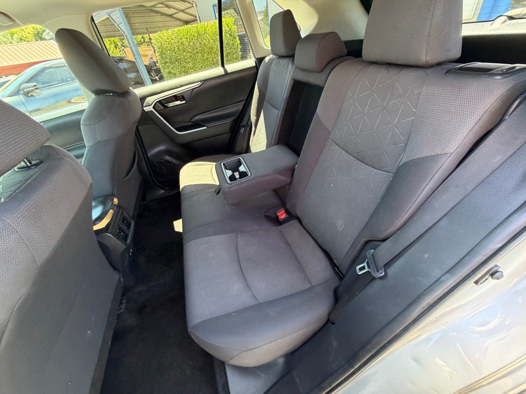 2019 Toyota Rav4 Image 11