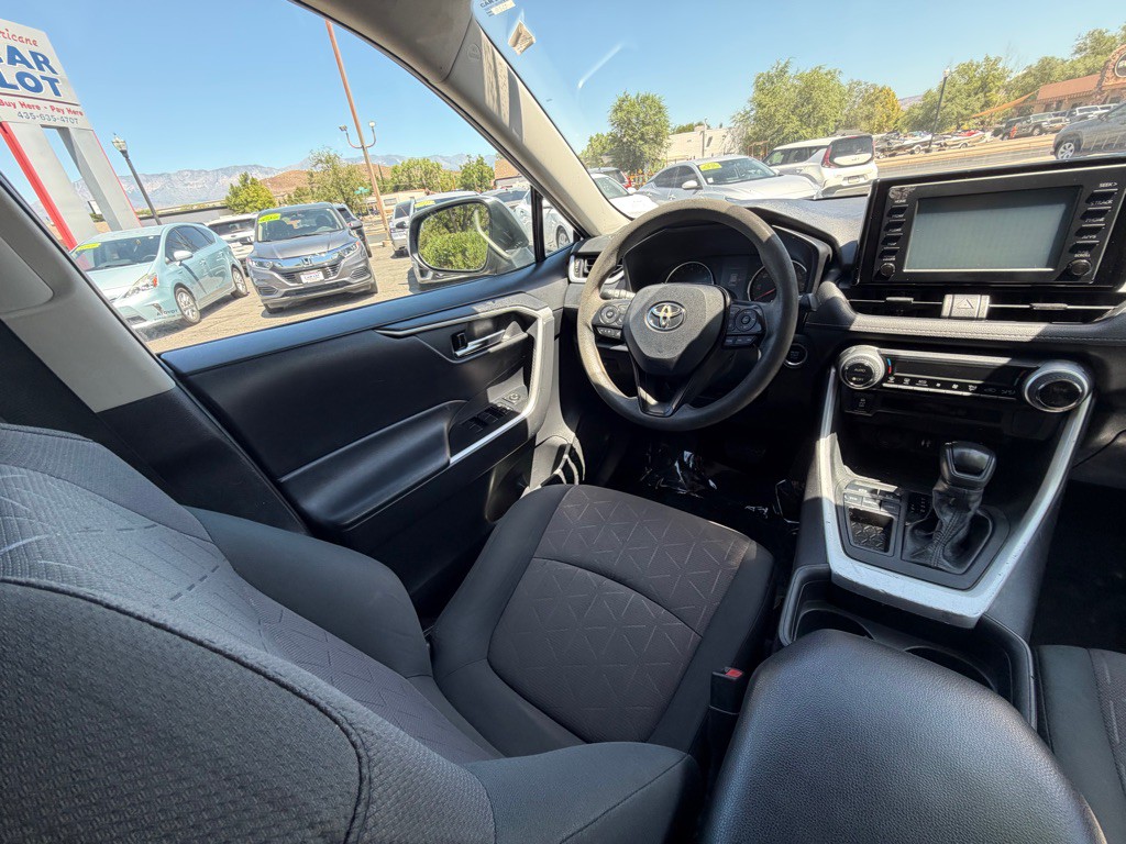 2019 Toyota Rav4 Image 13