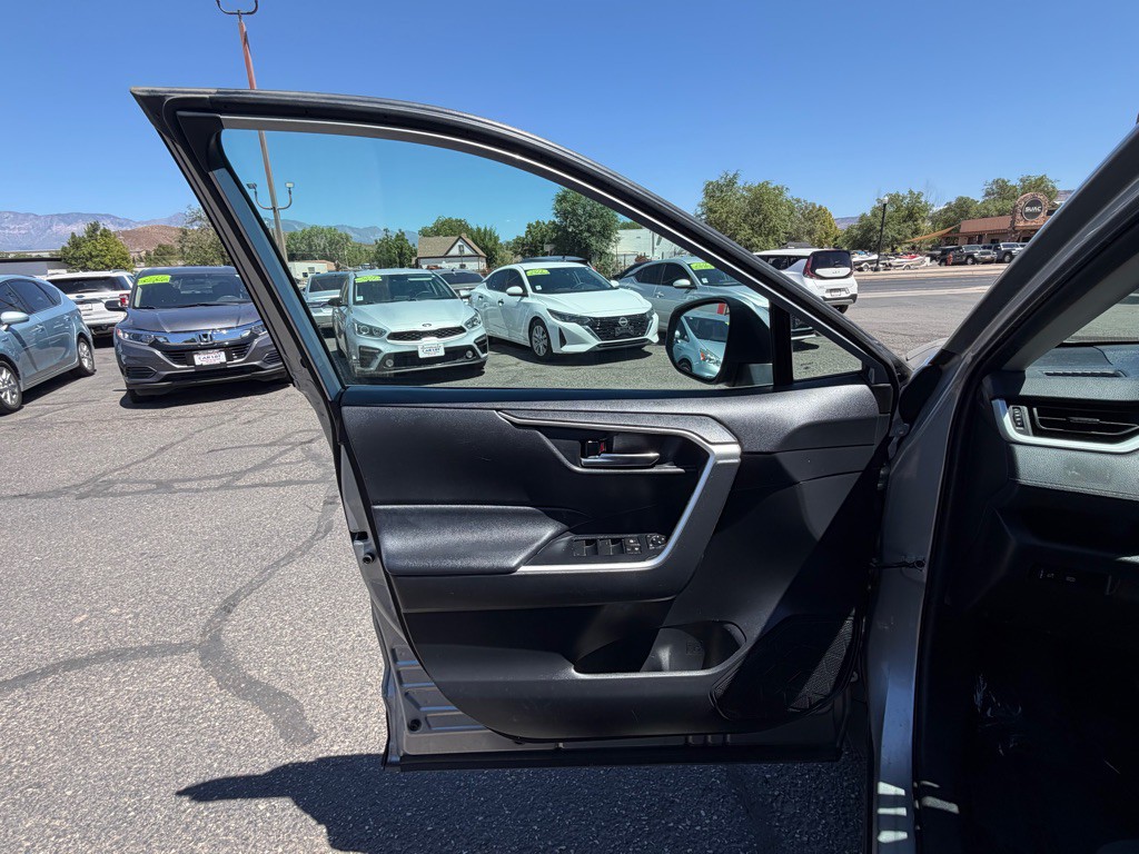 2019 Toyota Rav4 Image 22
