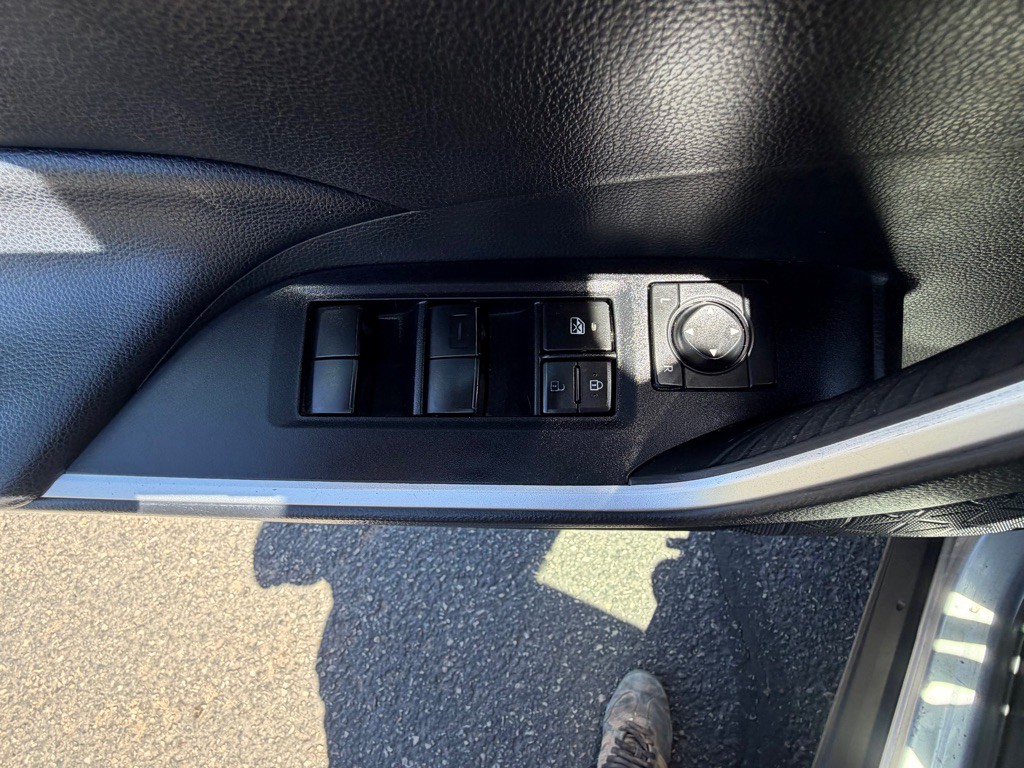 2019 Toyota Rav4 Image 23