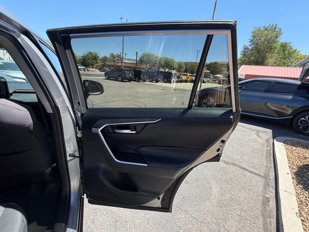 2019 Toyota Rav4 Image 26