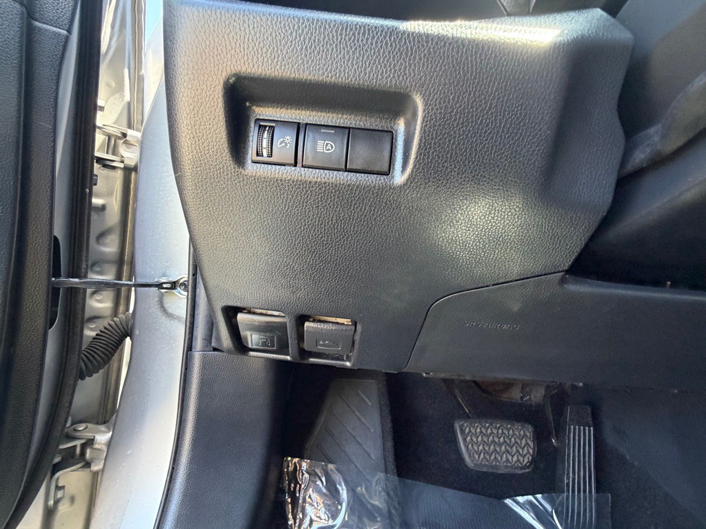 2019 Toyota Rav4 Image 29