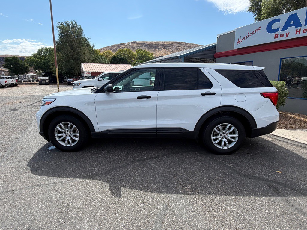 2021 Ford Explorer Image 8