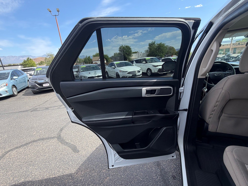 2021 Ford Explorer Image 26