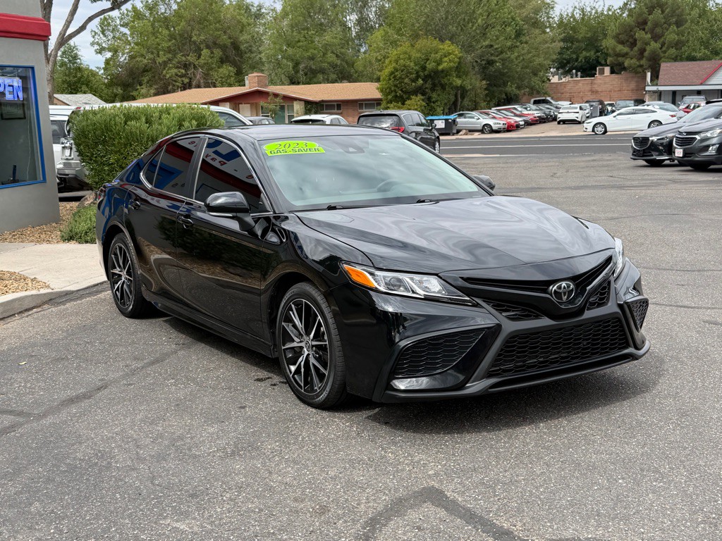 2023 Toyota Camry Image 3