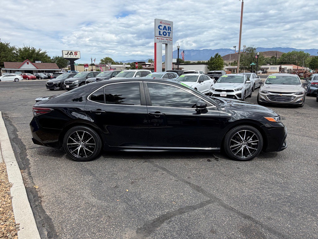 2023 Toyota Camry Image 4