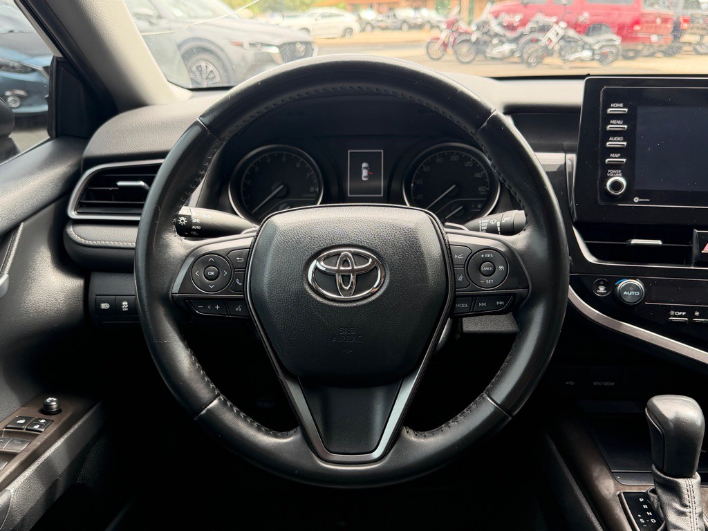 2023 Toyota Camry Image 16