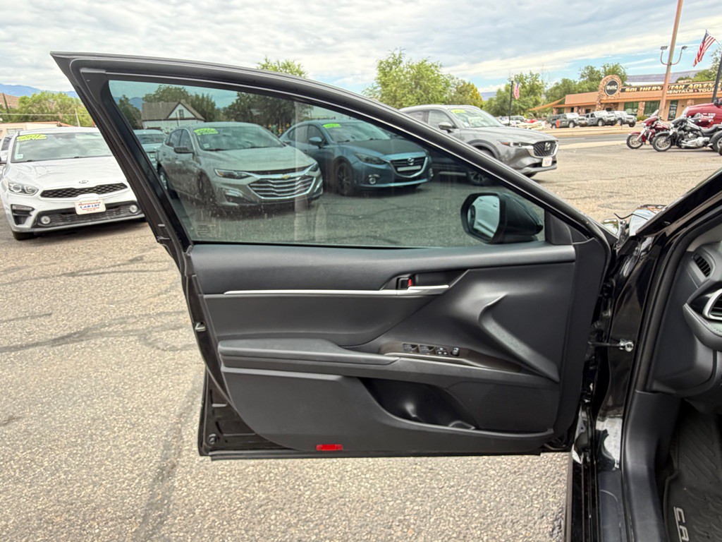 2023 Toyota Camry Image 20