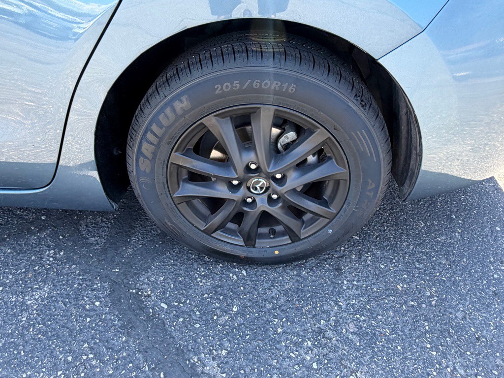 2015 Mazda Mazda3 Image 26