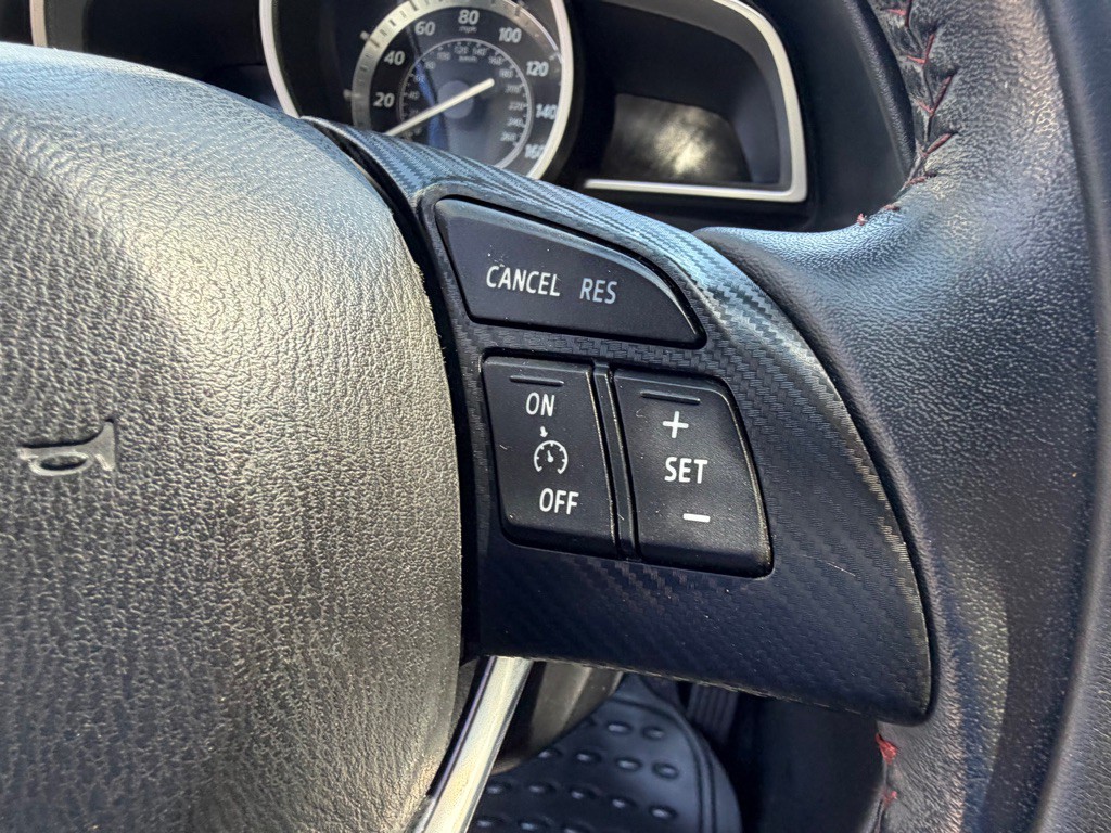 2015 Mazda Mazda3 Image 30