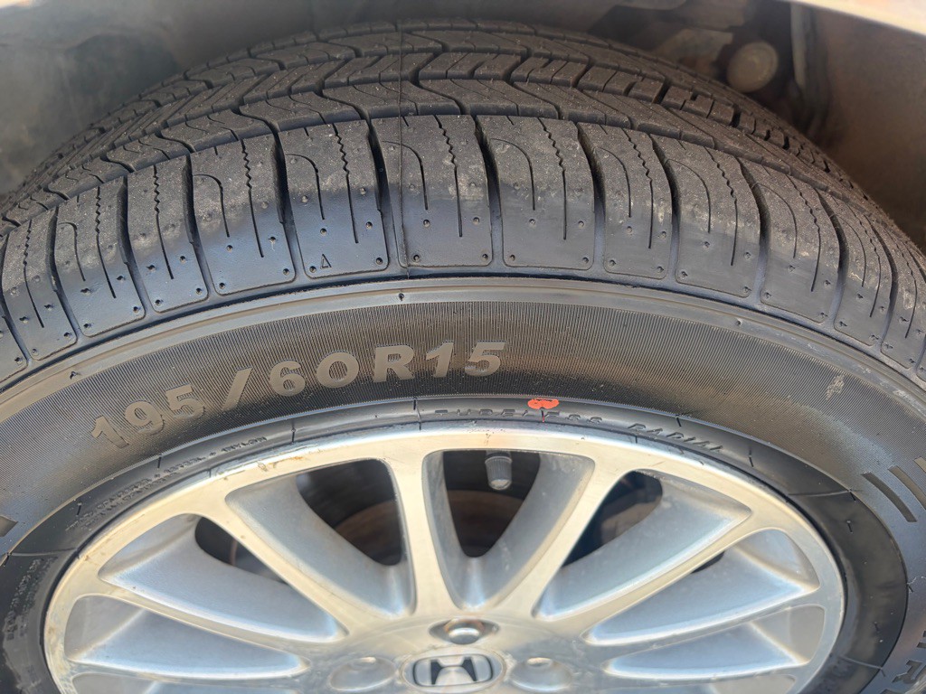 2005 Honda Civic Image 34