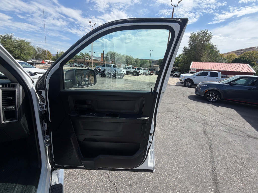 2019 RAM 1500 Image 22