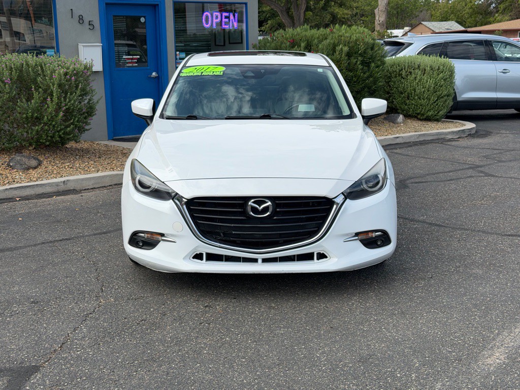 2017 Mazda Mazda3 Image 2