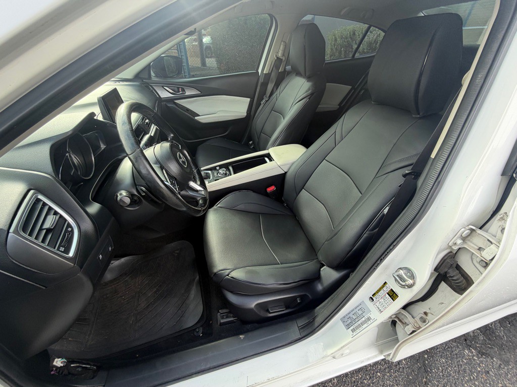 2017 Mazda Mazda3 Image 9