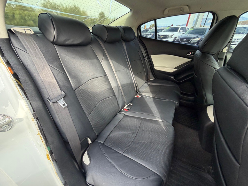 2017 Mazda Mazda3 Image 12
