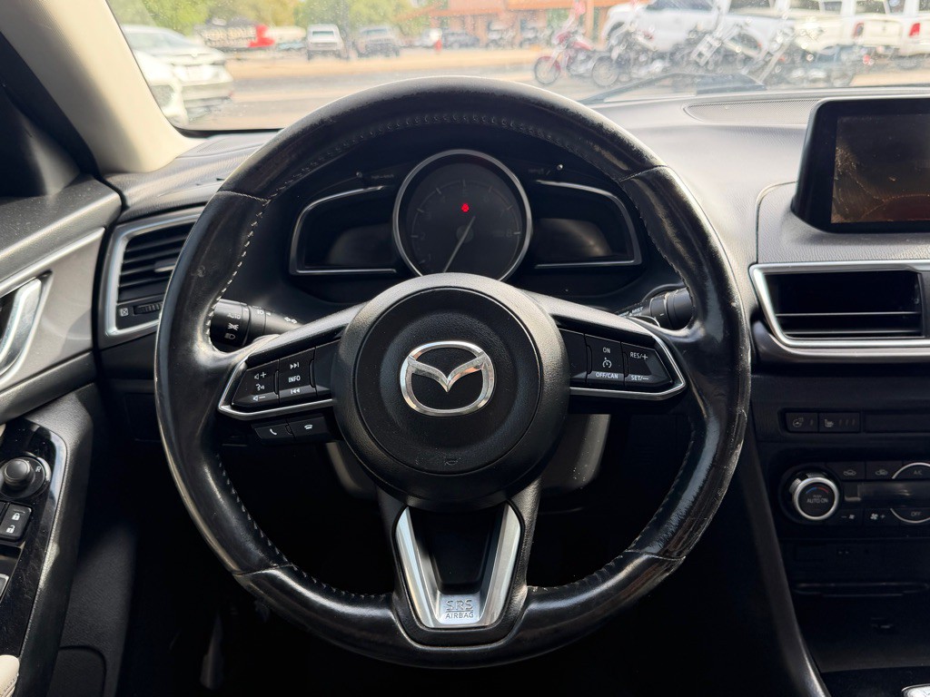 2017 Mazda Mazda3 Image 18