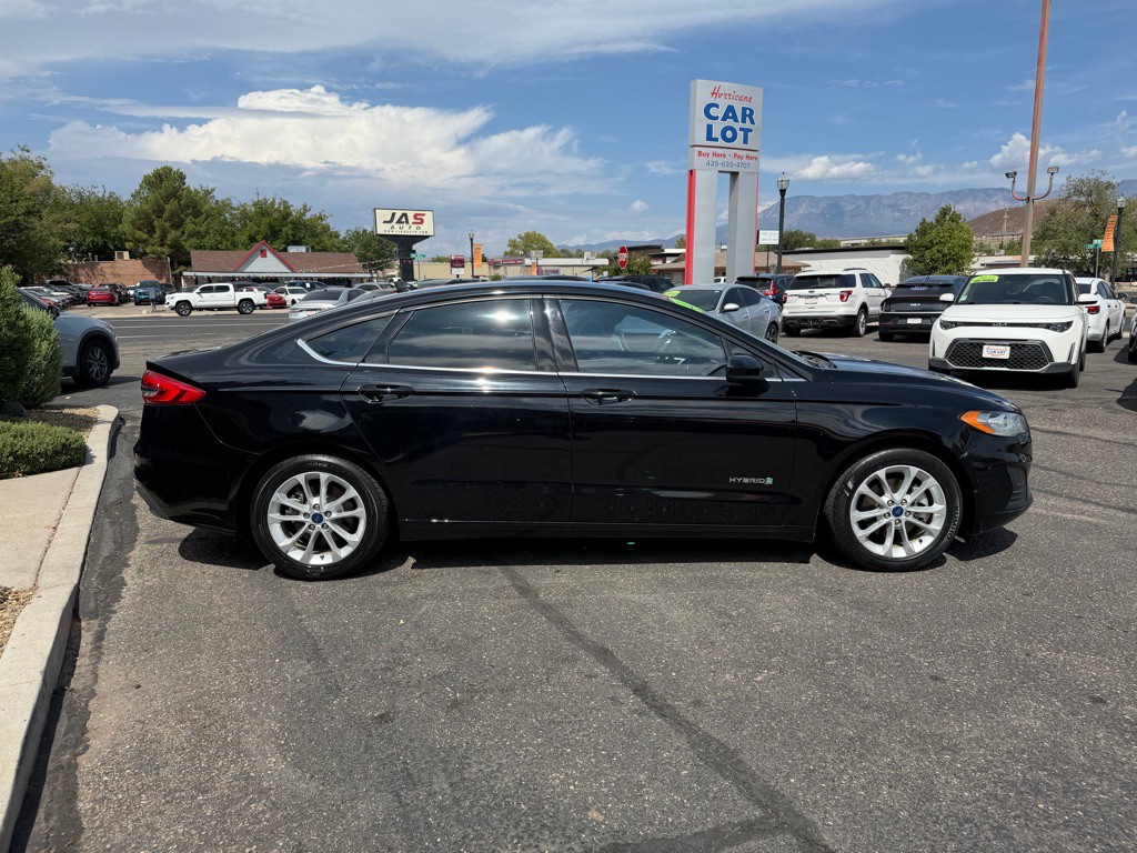 2019 Ford Fusion Image 4