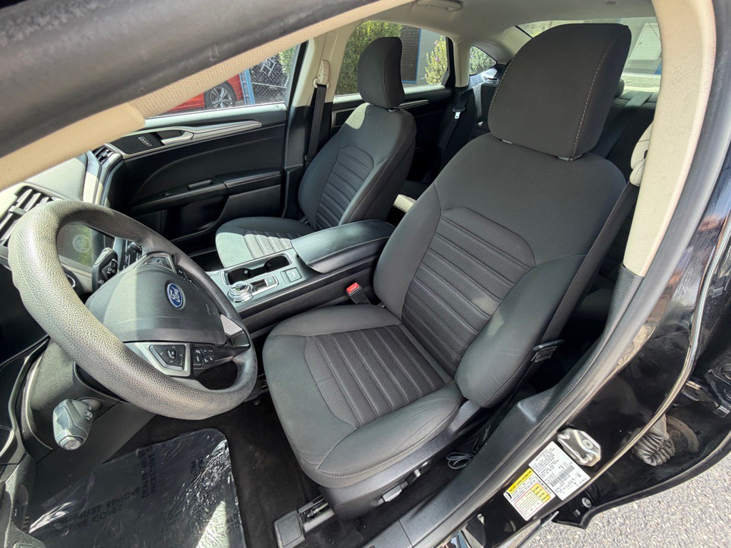 2019 Ford Fusion Image 9