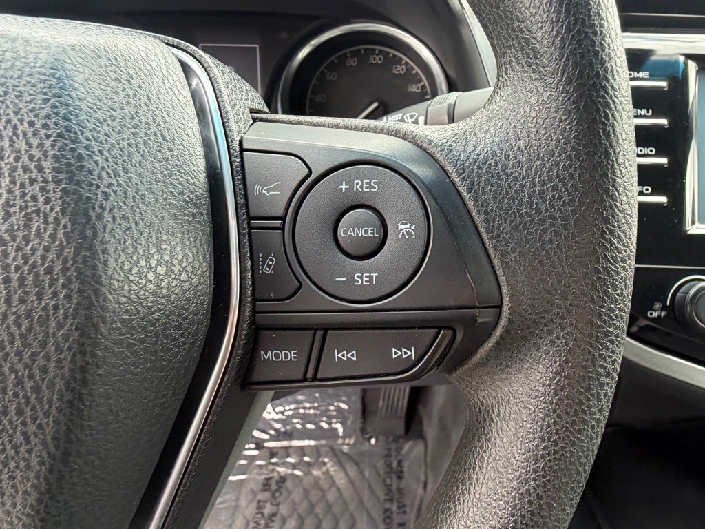 2018 Toyota Camry Image 30