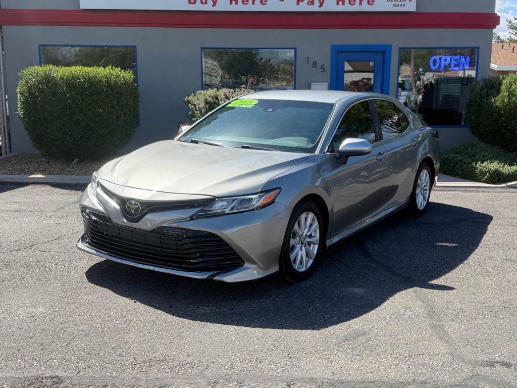 2018 Toyota Camry Image 1