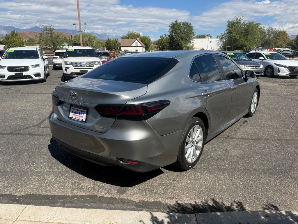 2018 Toyota Camry Image 37