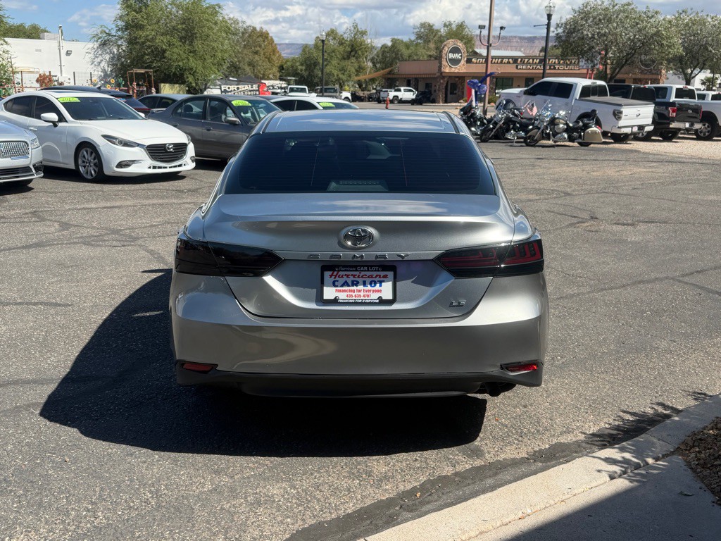 2018 Toyota Camry Image 38