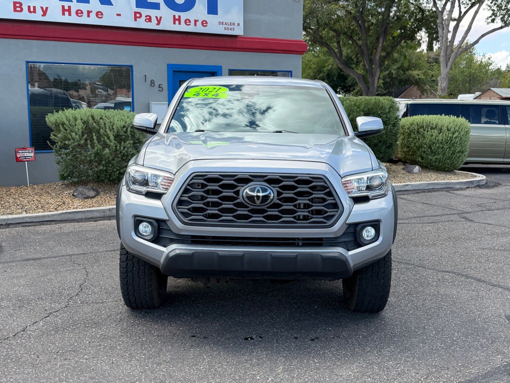 2021 Toyota Tacoma Image 2