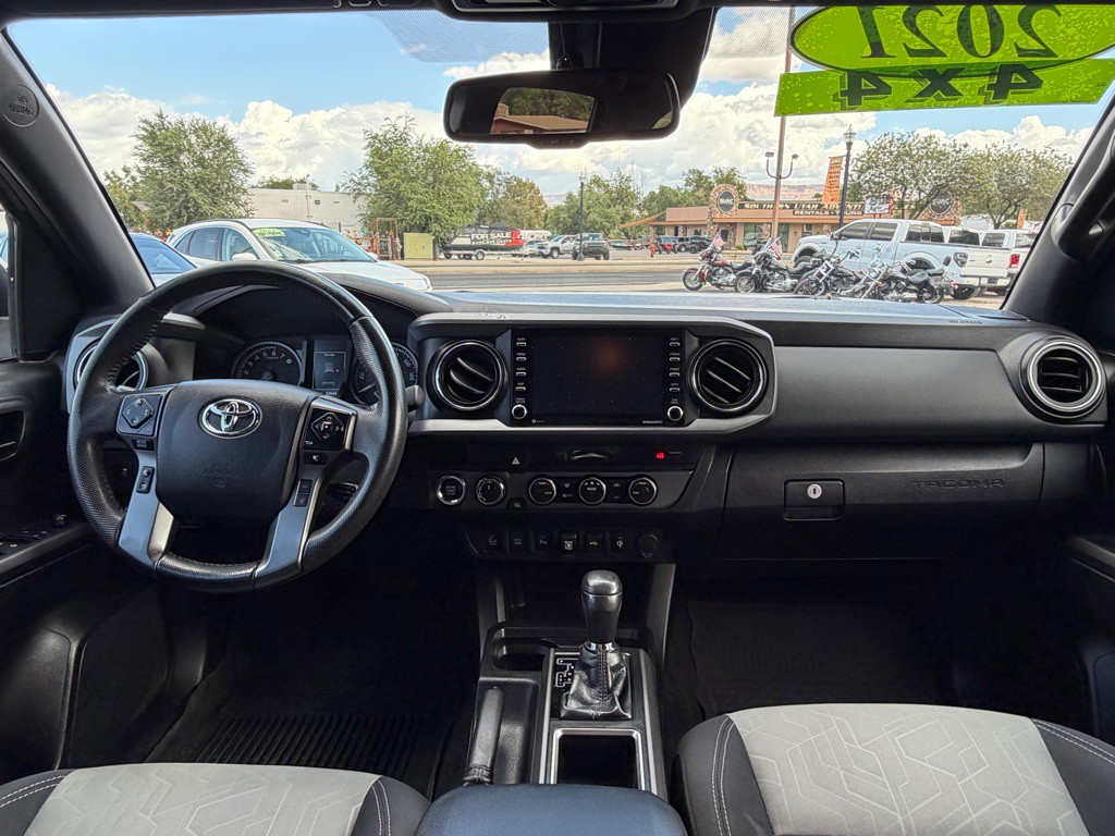 2021 Toyota Tacoma Image 14