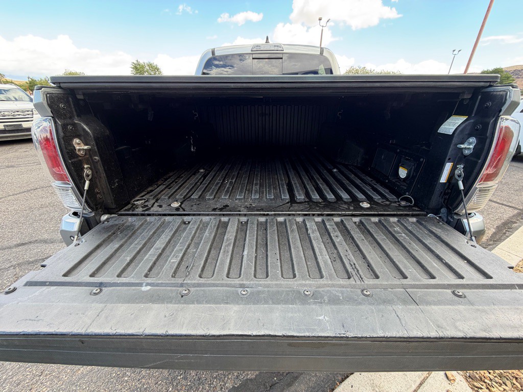 2021 Toyota Tacoma Image 20