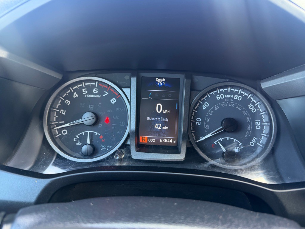 2021 Toyota Tacoma Image 33