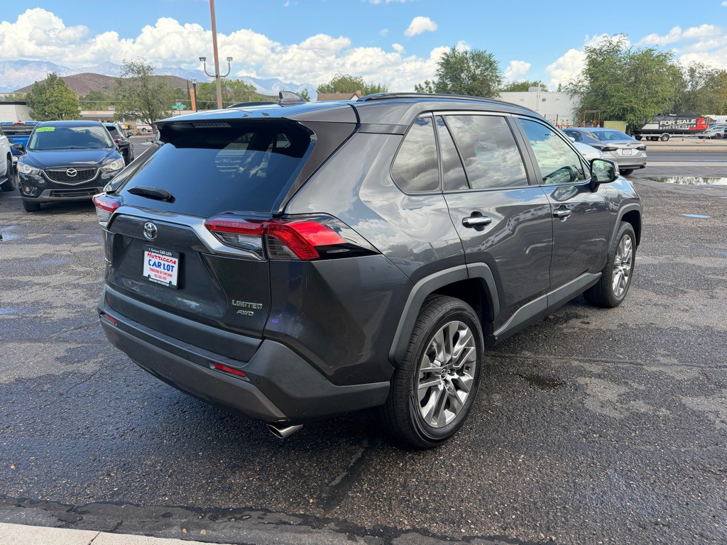 2020 Toyota Rav4 Image 5