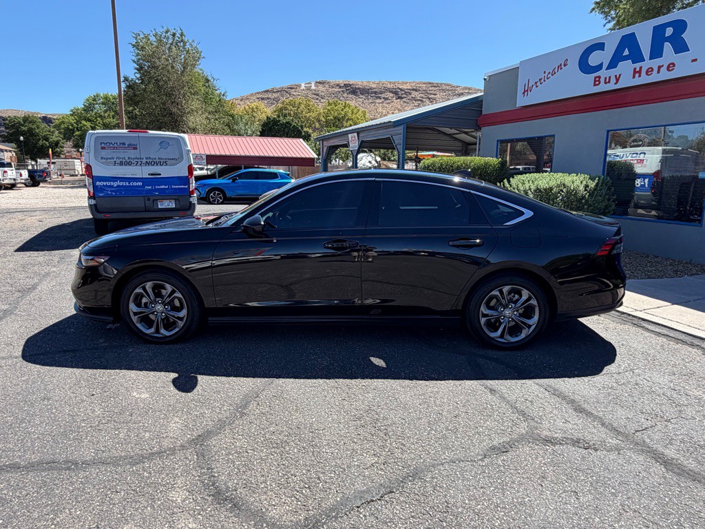 2023 Honda Accord Image 8