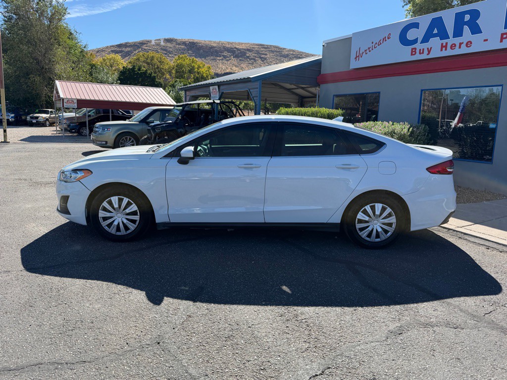 2020 Ford Fusion Image 8