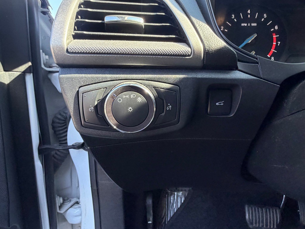 2020 Ford Fusion Image 27