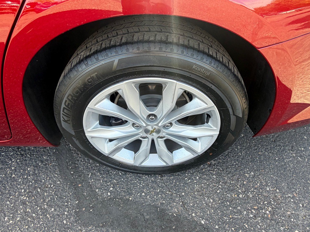2022 Chevrolet Malibu Image 25