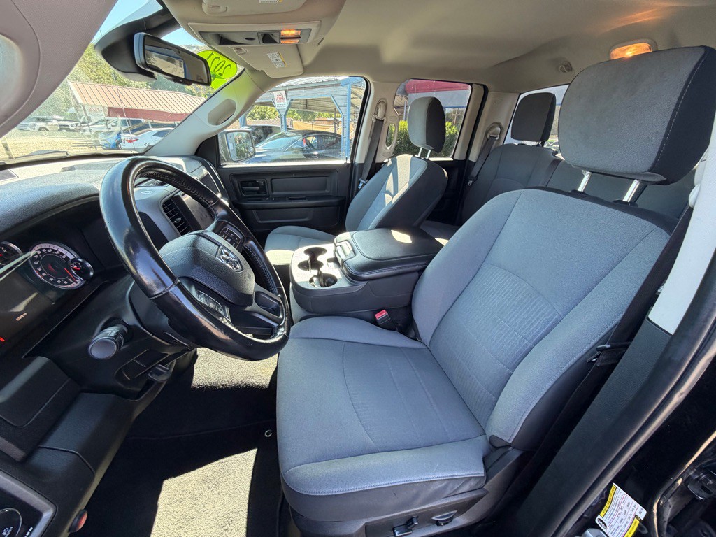 2021 RAM 1500 Image 9